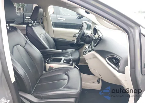 2023 Chrysler Pacifica Touring L z USA, uszkodzony, nr VIN 2C4RC1BG9PR549324